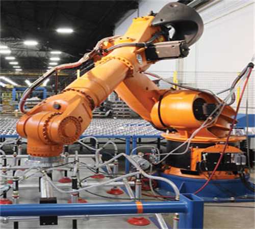 美国研制出六条腿奔跑机器人：时速达32公里