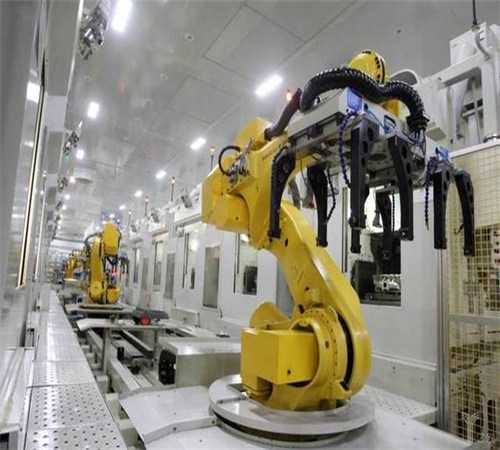 国网石嘴山供电公司首个导轨式智能巡检机器人正式“上岗”