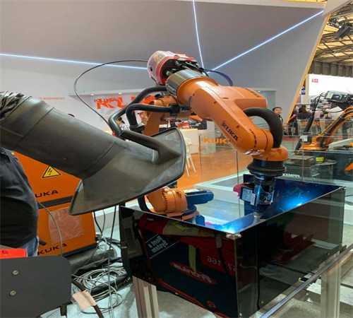 中关村机器人产业创新中心展示未来科技