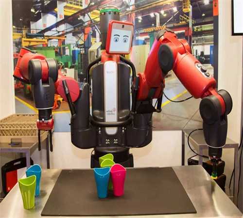 川南首个智能立体停车场将在国庆节前夕投用AGV机器人控制150个自动泊车位