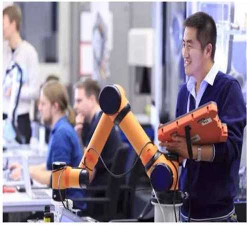 江苏 常州市武高新机器人本体产量占全省70%